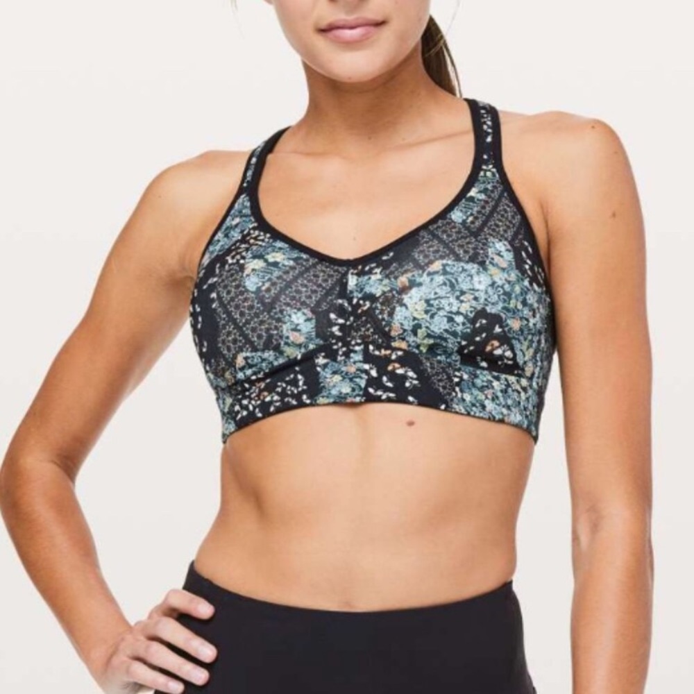 *Lululemon Speed Up Assemblage White Alpine Multi XS/S Sports Bra #F